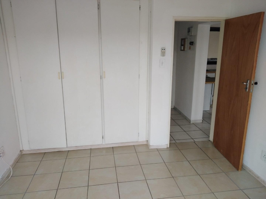 1 Bedroom Property for Sale in Kannoniers Park North West